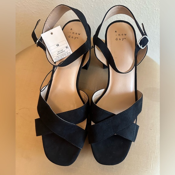 NEW size 10 black 3’ block heel brushed fabric sandal with buckle closure - Picture 1 of 7
